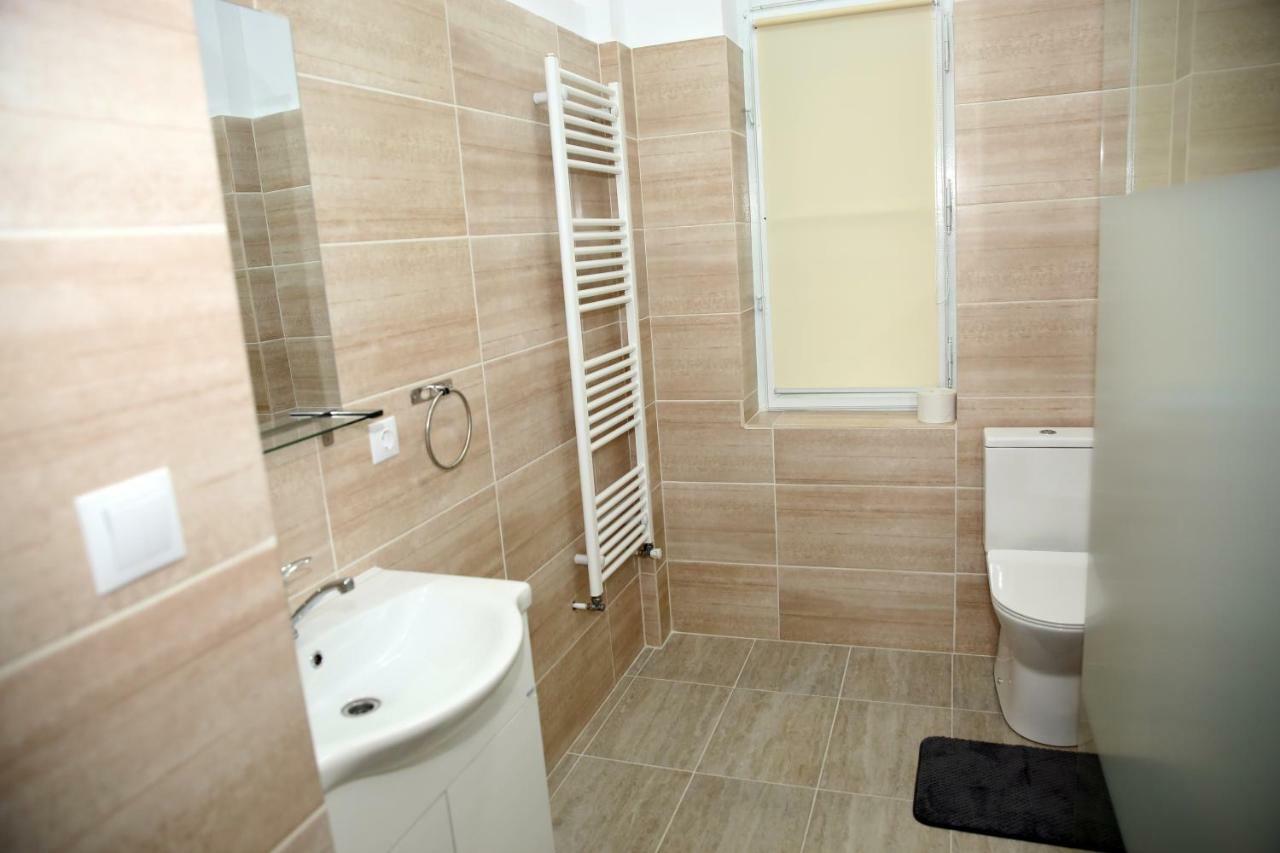 Schick Apartment Sibiu Bagian luar foto